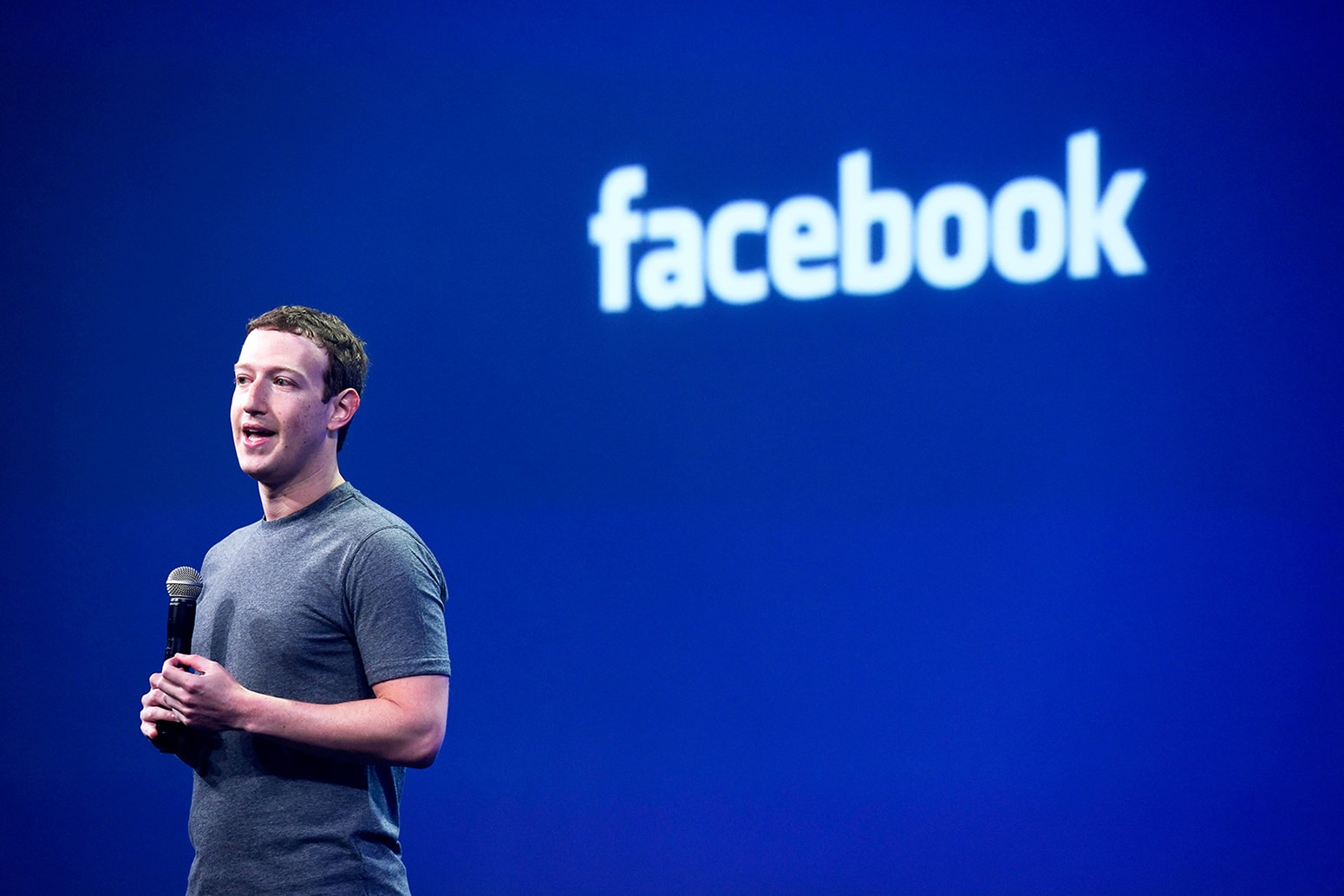 Facebook Launch Shows Mark Zuckerberg Streaming