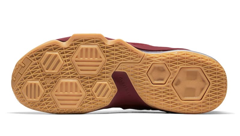 Nike LeBron 13 Low Sneaker Team Red Colorway