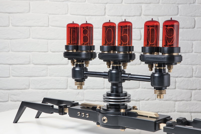 Nixie Machine II 2 M.A.D Gallery Max Büsser MB&F Alberto Schileo tubes Geneva Taipei Dubai