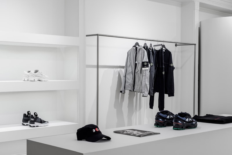 Omar Gandhi Architechts RCHMND Halifax Minimalist Monochrome All White Design