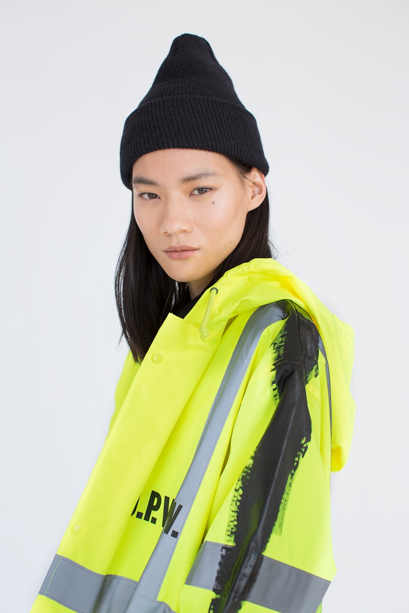 UPWW LOOKBOOK