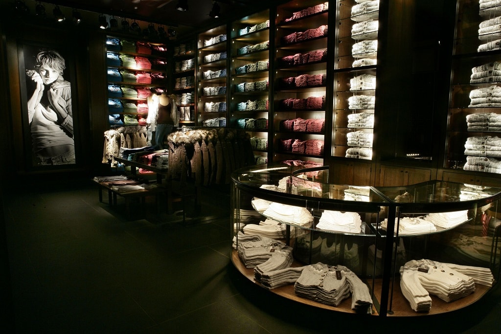Abercrombie Fitch 62 Million First Quarter Loss