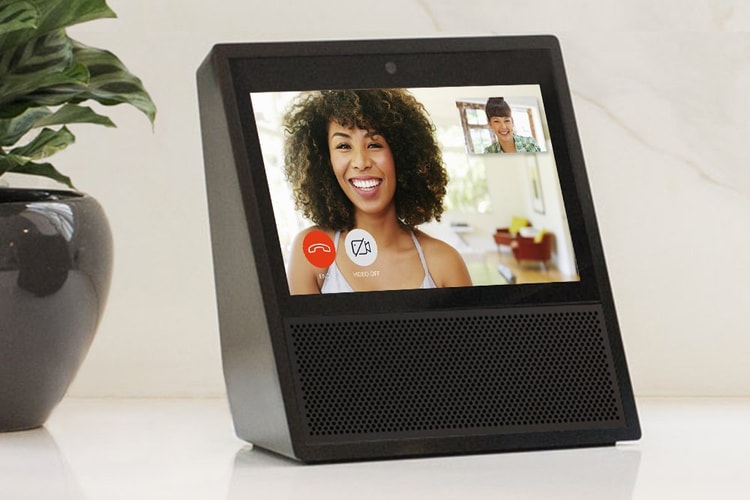 Amazon Adds a Touchscreen to the Echo