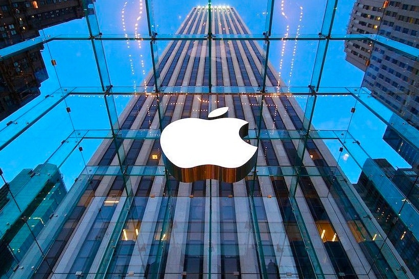 Apple 1 Trillion USD Valuation Next Twelve Months