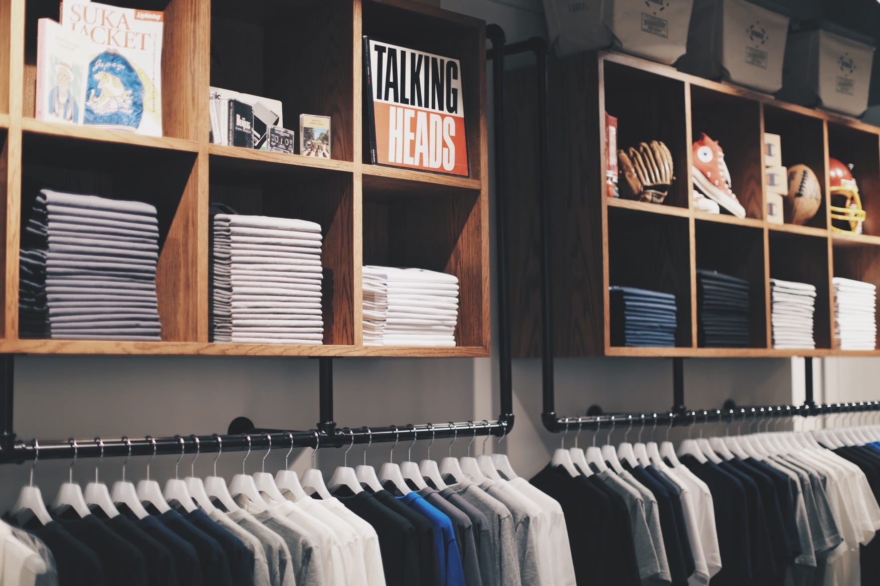 stores with champion clothing