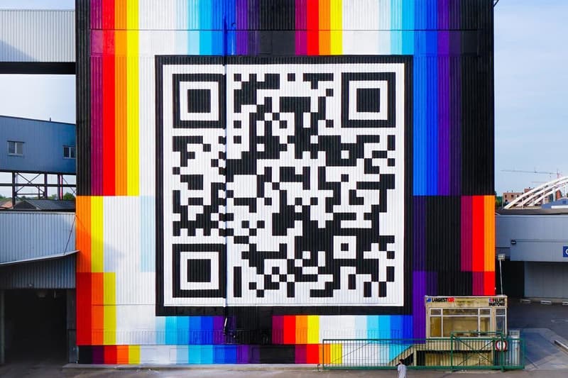 Felipe Pantone QR Code Mural Street Art Montana Spray Can Street Art Festival