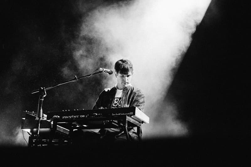 James Blake Cover Frank Ocean Godspeed Live 2017