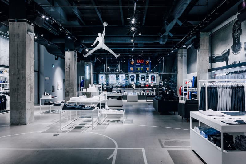 Jordan Brand Toronto Location Permanent OVO Drake Michael Jordan Canada