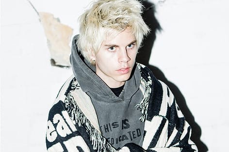 MIDNIGHT STUDIOS Displays More Punk Sensibilities in Its 2017 Spring/Summer Campaign