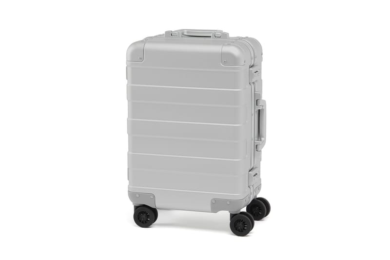 aluminum metal suitcase