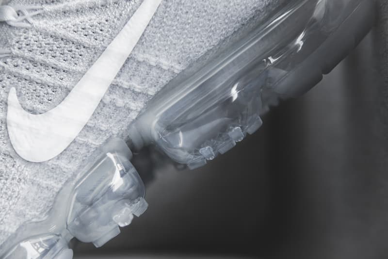 Nike Air VaporMax Platium white grey