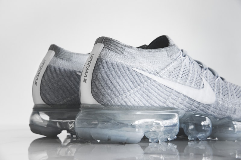 Nike Air VaporMax Platium white grey