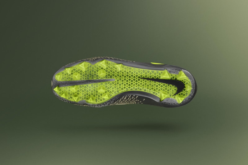 Nike Football Force Savage Elite Cleat NFL