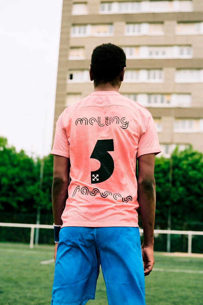 OFF-WHITE Nike Soccer Kits Melting Passes West African Refugees