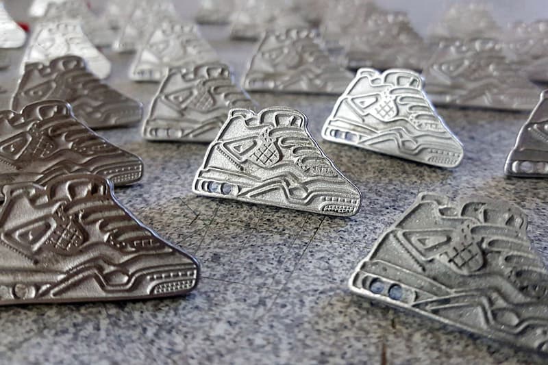 Nike Air Jordan 4 Pure Money Enamel Pin SOLEHEAVEN SneakerToons Prez-One