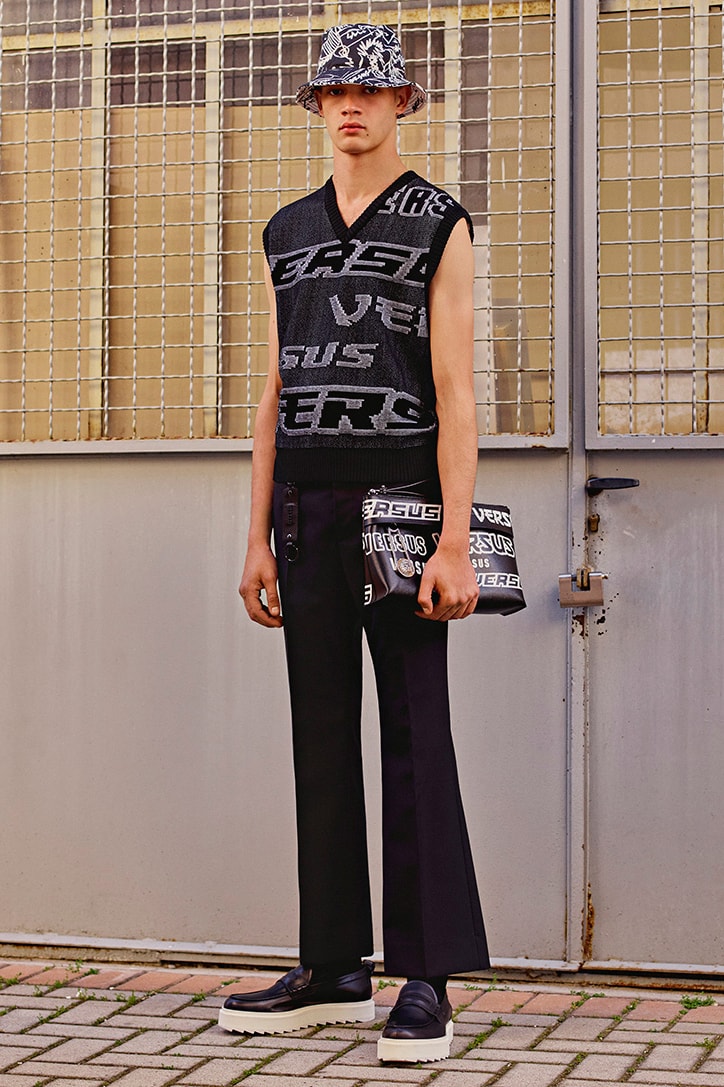 Versus Versace 2018 Pre Spring Lookbook