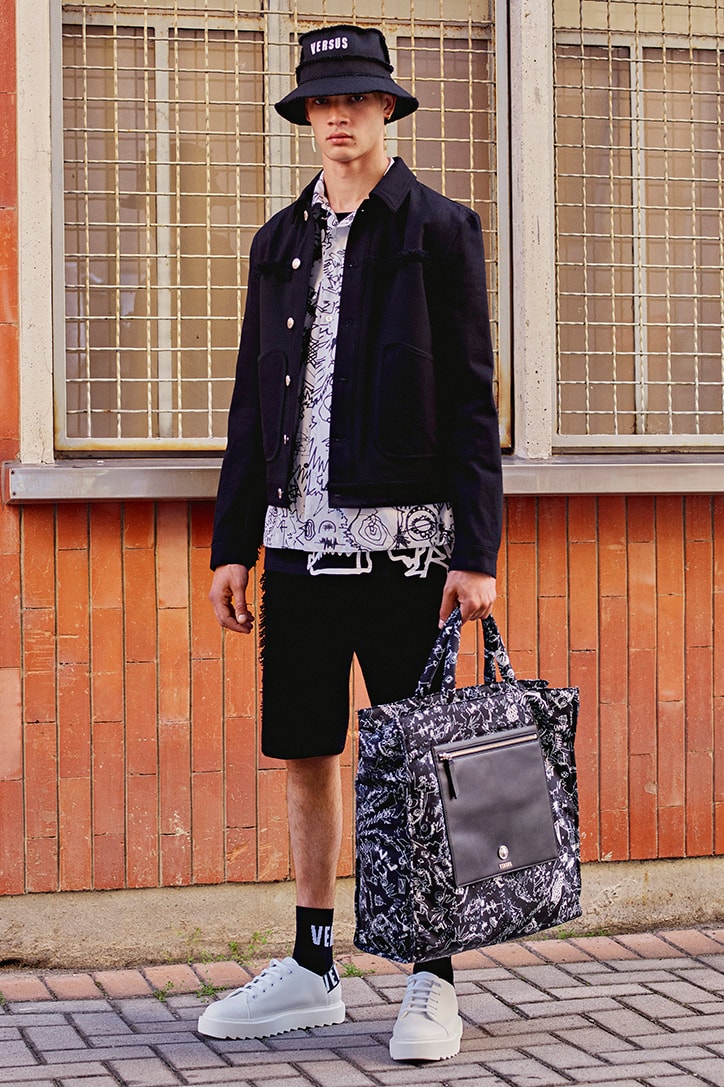 Versus Versace 2018 Pre Spring Lookbook