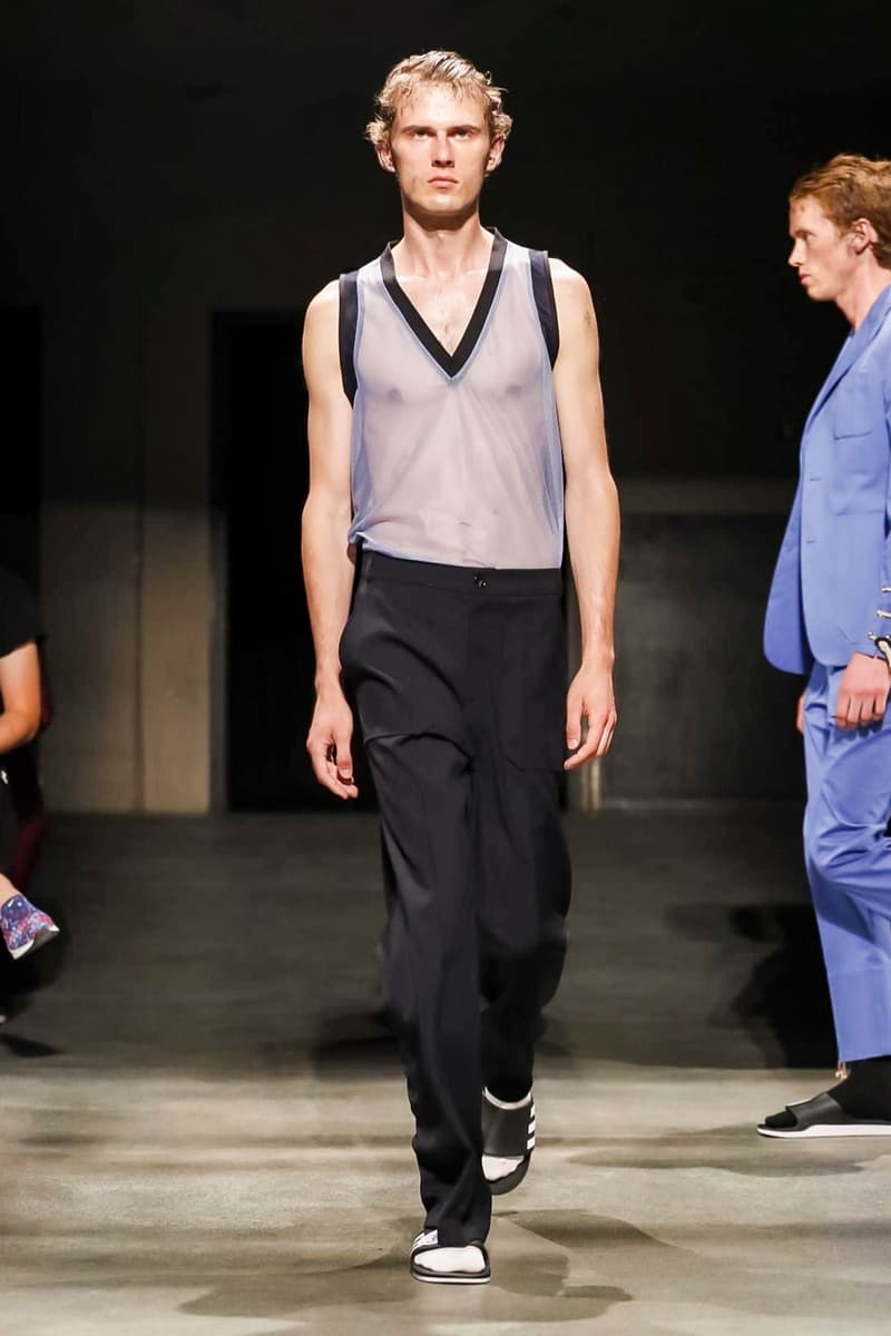 22/4_Hommes 2018 Spring/Summer Collection Paris Fashion Week Men's Runway Show