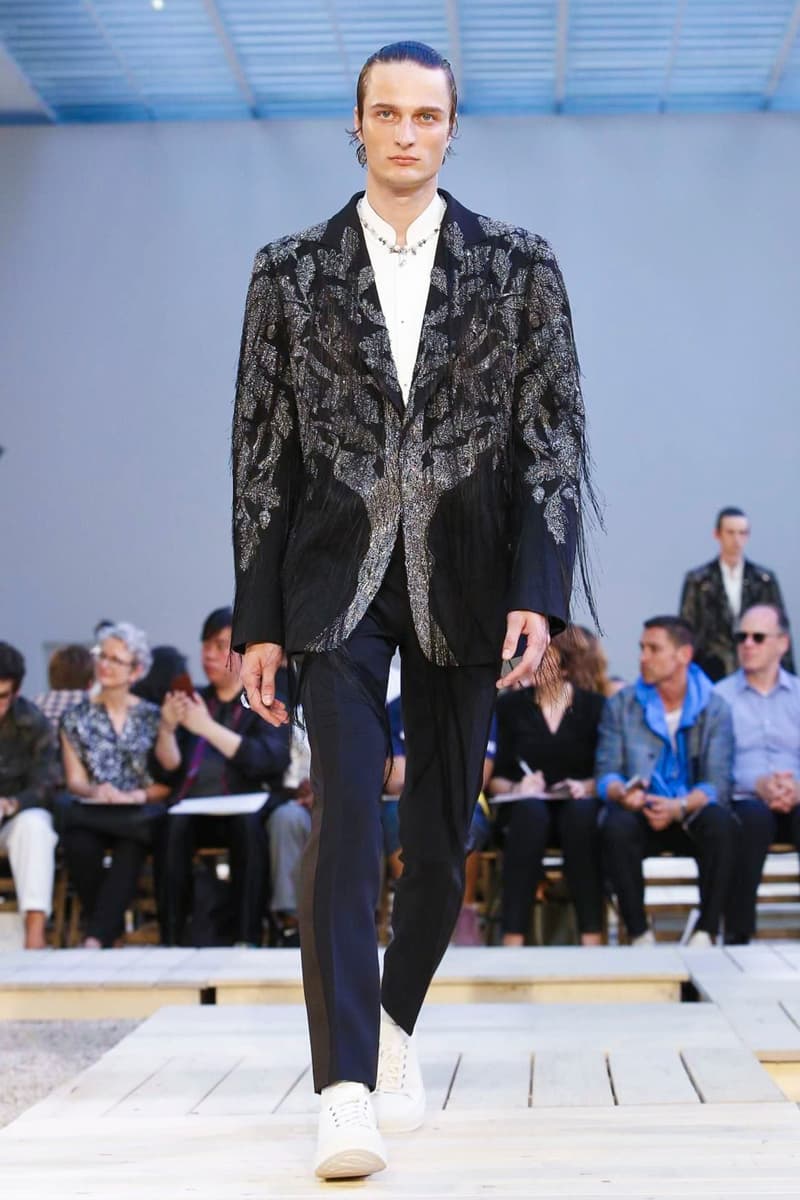 Alexander McQueen 2018 Spring/Summer Collection Paris Fashion Week Men's