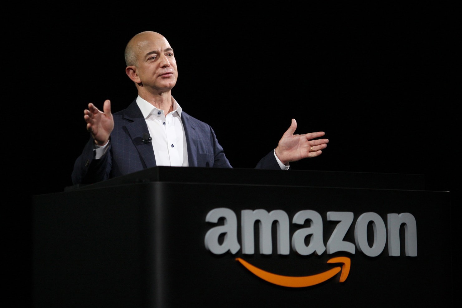 Amazon Messaging Service Slack tech e-commerce Searchable Log of All Conversation and Knowledge Jeff Bezos