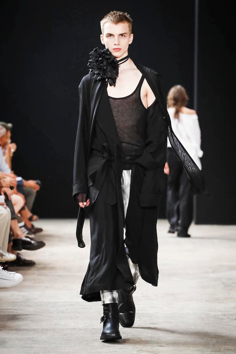 Ann Demeulemeester 2018 Spring/Summer Collection Paris Fashion Week Men's Runway Show