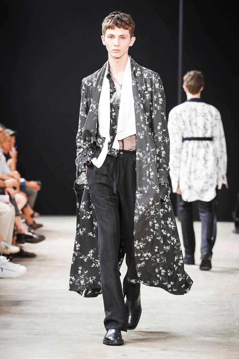 Ann Demeulemeester 2018 Spring/Summer Collection Paris Fashion Week Men's Runway Show