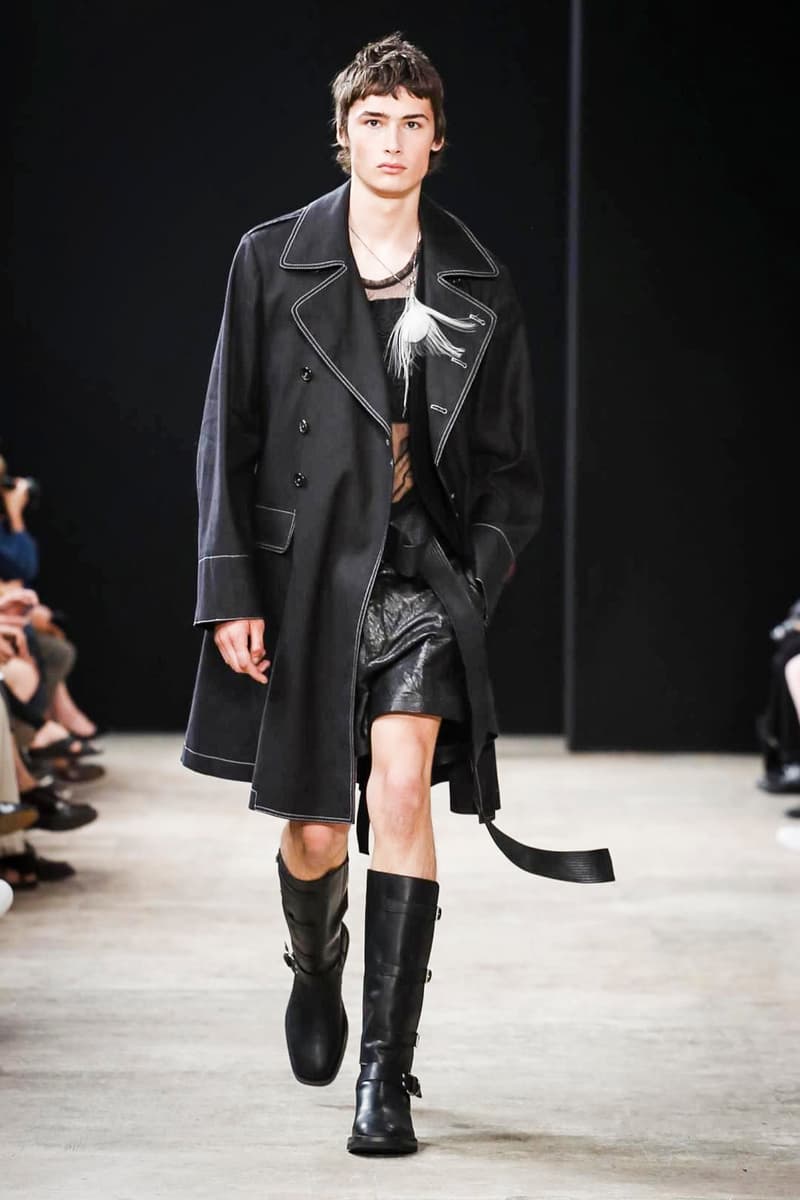 Ann Demeulemeester 2018 Spring/Summer Collection Paris Fashion Week Men's Runway Show