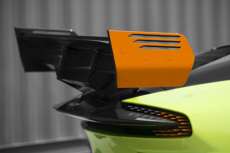 Aston Martin Vulcan AMR Pro