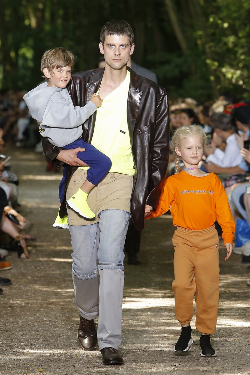 Balenciaga 2018 Spring/Summer Paris Fashion Week Men's Runway Show