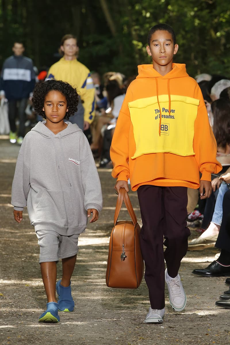 Balenciaga 2018 Spring/Summer Paris Fashion Week Men's Runway Show