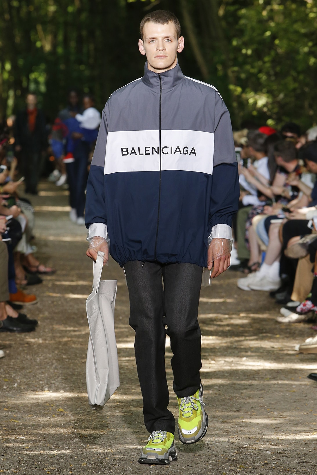 Balenciaga 2018 Spring/Summer Paris Fashion Week Men's Runway Show