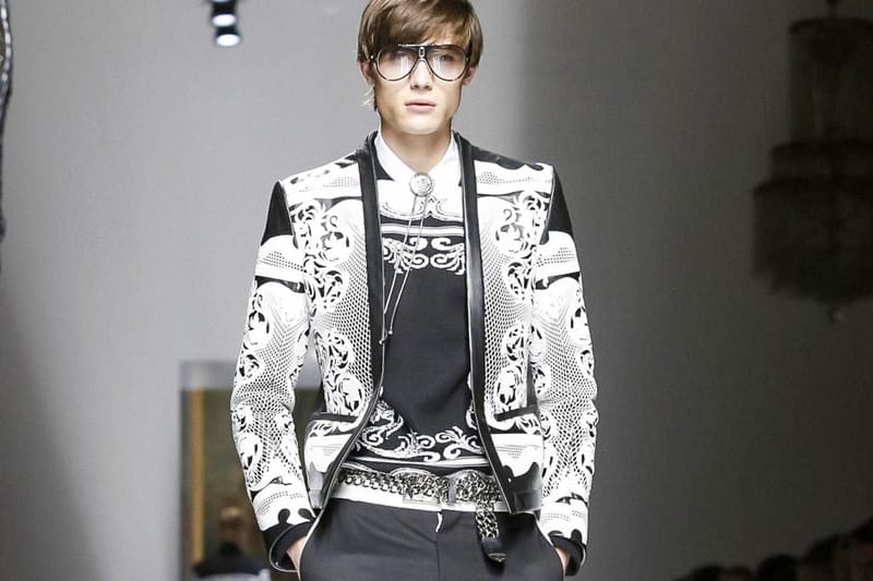 Balmain's 2018 Spring/Summer Collection Continues to Reinvent the Embellished Rockstar