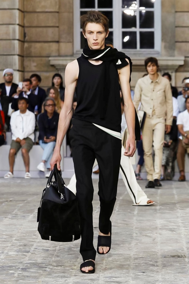 Berluti 2018 Spring/Summer Collection Paris Fashion Week Men's Runway Show