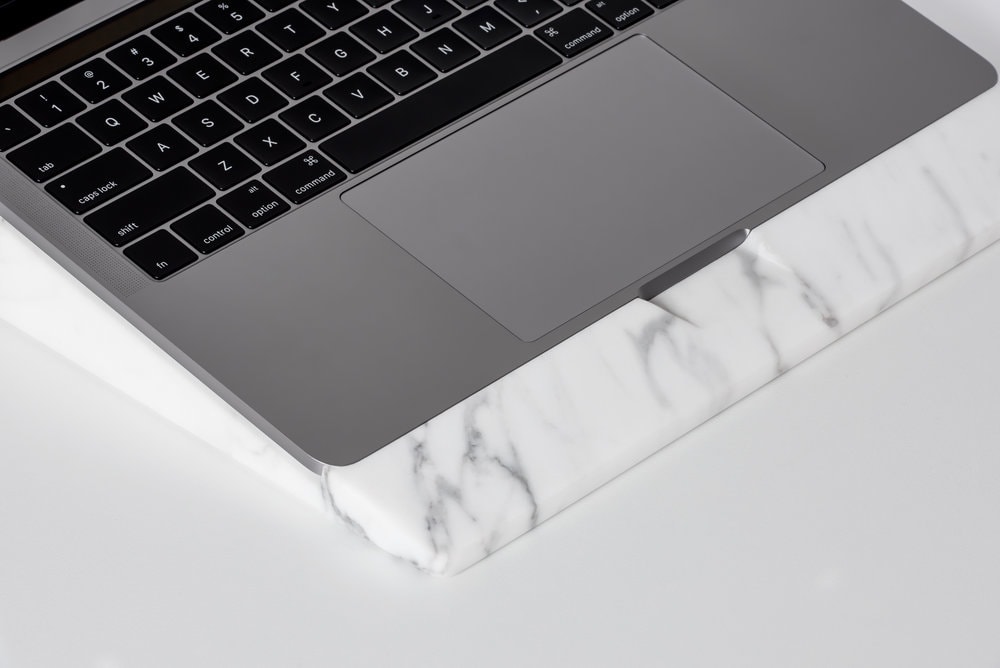 BLOCK Apple MacBook Pro Laptop Stand de Dolomieu Accessory White Marble