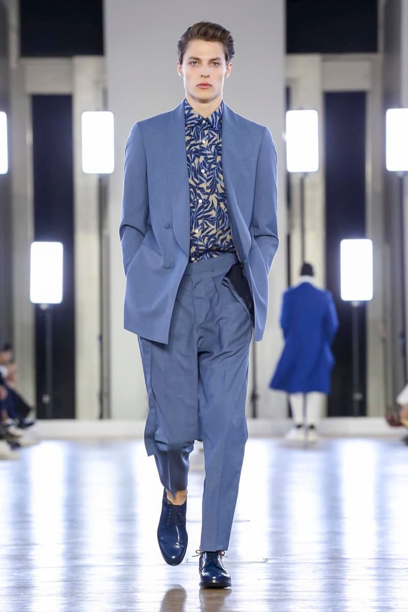 Cerruti 2018 Spring/Summer Collection Paris Fashion Week Men's Runway Show