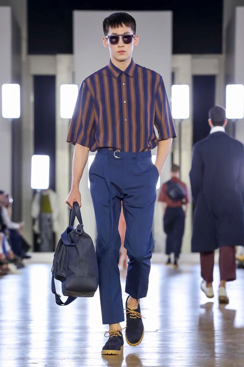 Cerruti 2018 Spring/Summer Collection Paris Fashion Week Men's Runway Show