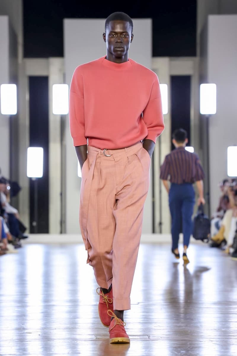 Cerruti 2018 Spring/Summer Collection Paris Fashion Week Men's Runway Show