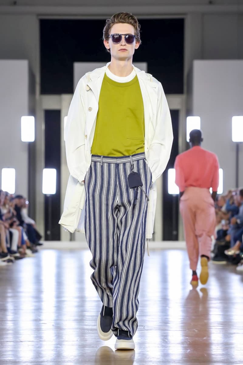 Cerruti 2018 Spring/Summer Collection Paris Fashion Week Men's Runway Show