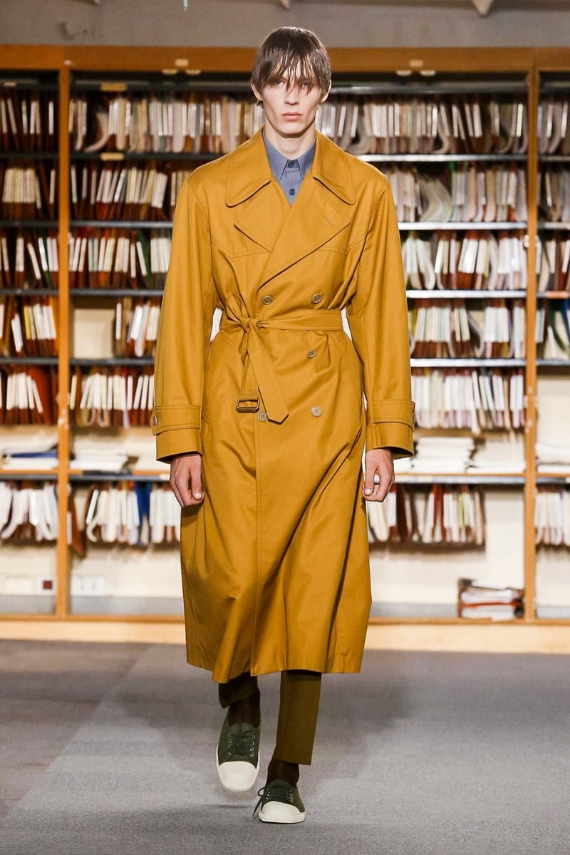 Dries Van Noten 2018 Spring Summer Collection Paris Fashion Week Men's Runway Show