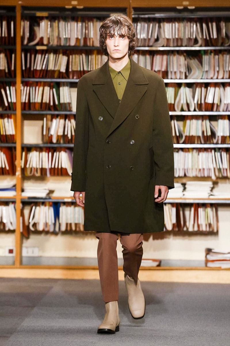Dries Van Noten 2018 Spring Summer Collection Paris Fashion Week Men's Runway Show
