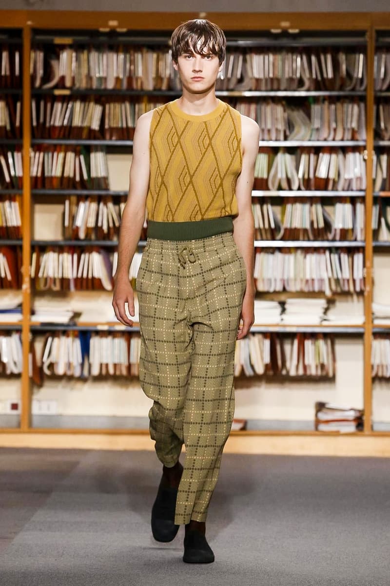 Dries Van Noten 2018 Spring Summer Collection Paris Fashion Week Men's Runway Show