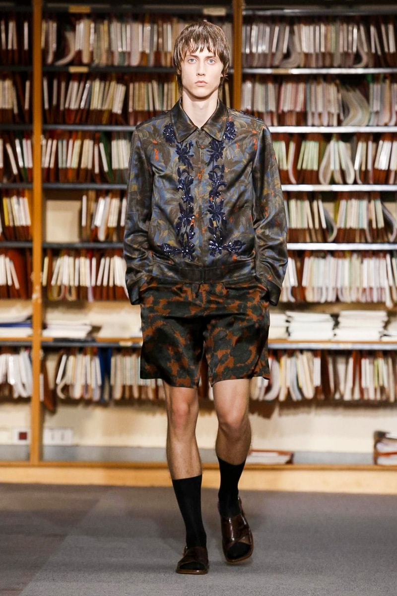 Dries Van Noten 2018 Spring Summer Collection Paris Fashion Week Men's Runway Show