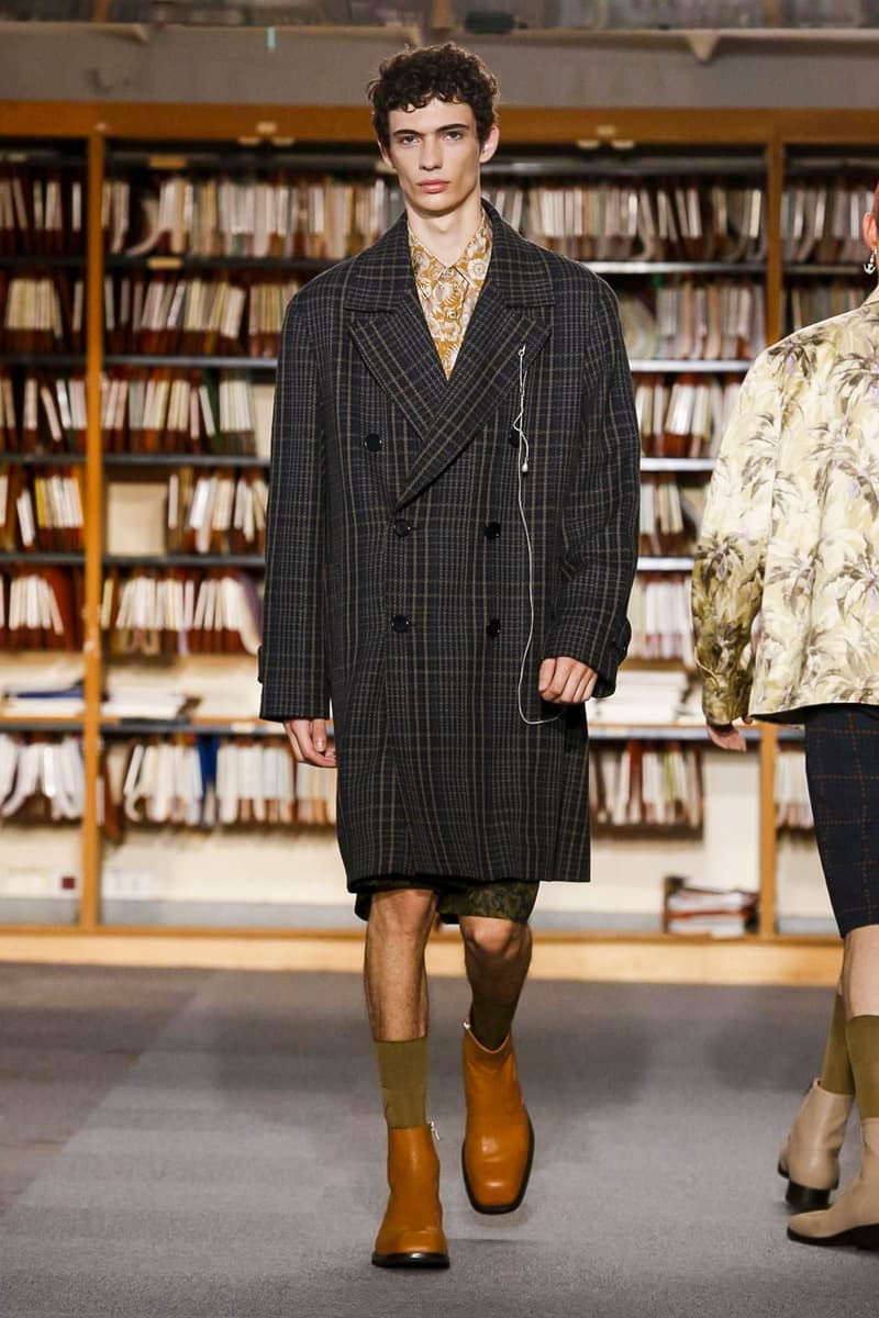 Dries Van Noten 2018 Spring Summer Collection Paris Fashion Week Men's Runway Show