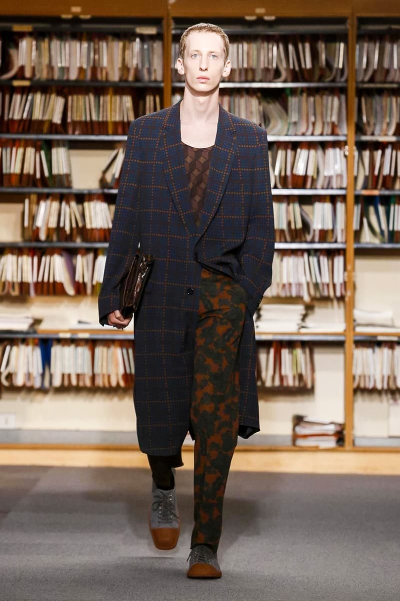 Dries Van Noten 2018 Spring Summer Collection Paris Fashion Week Men's Runway Show