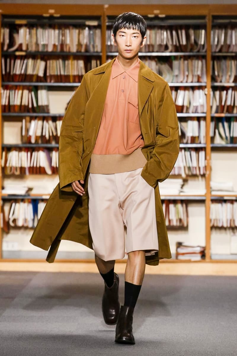 Dries Van Noten 2018 Spring Summer Collection Paris Fashion Week Men's Runway Show