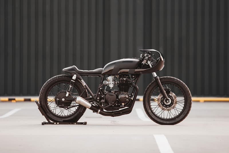 Hookie Custom Black Mamba Honda CB550 Venom Inside