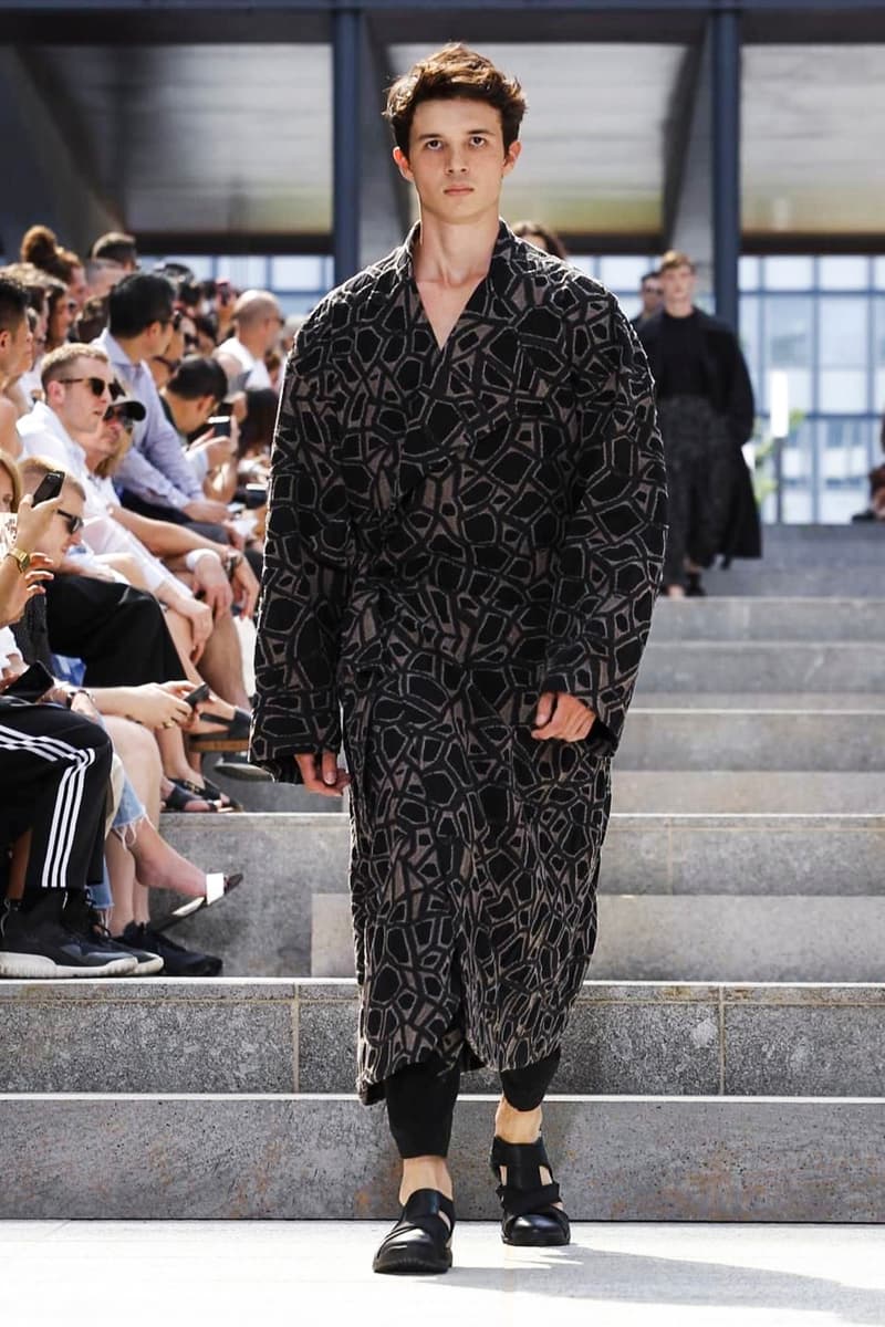 Issey Miyake 2018 Spring Summer Collection Paris Fashion Week Men's 2018