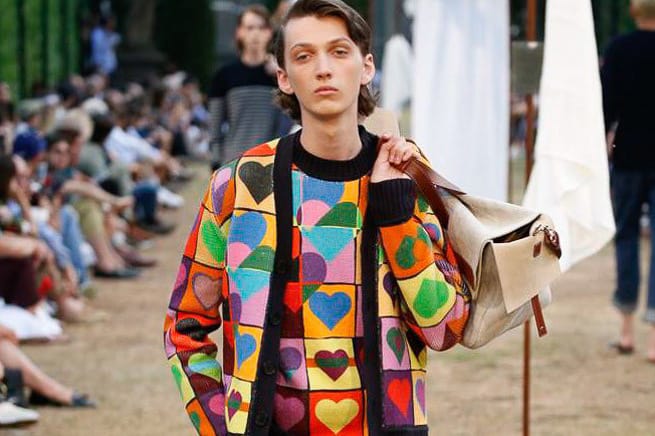 J.W.Anderson's 2018 Spring/Summer Collection Has Plenty of Heart Prints and a Converse Collab