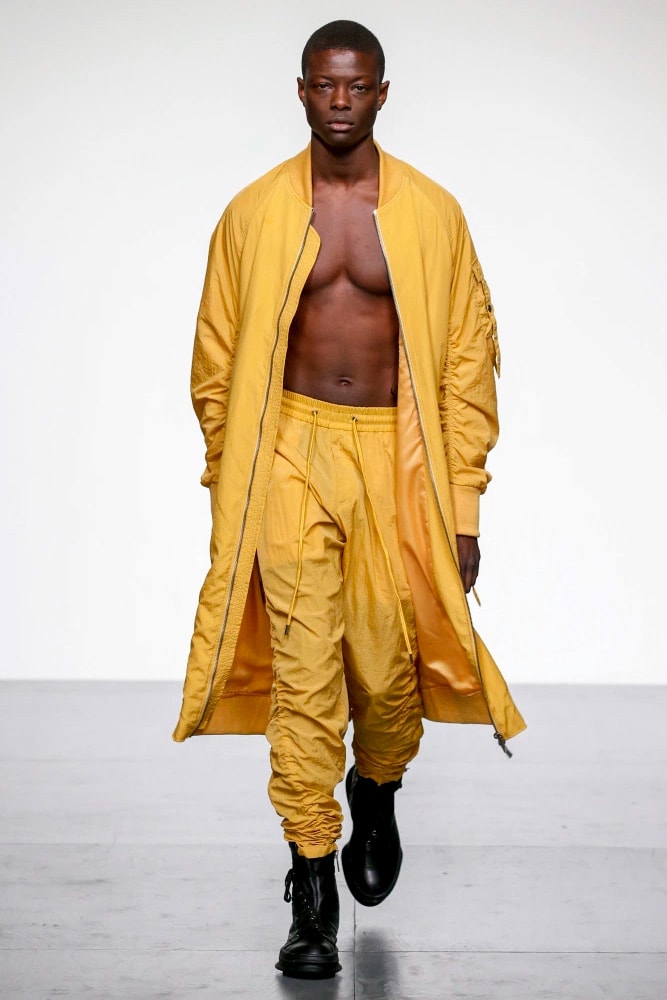 D.GNAK 2018 Spring Summer Collection London Fashion Week Men's Kang Dong Jun