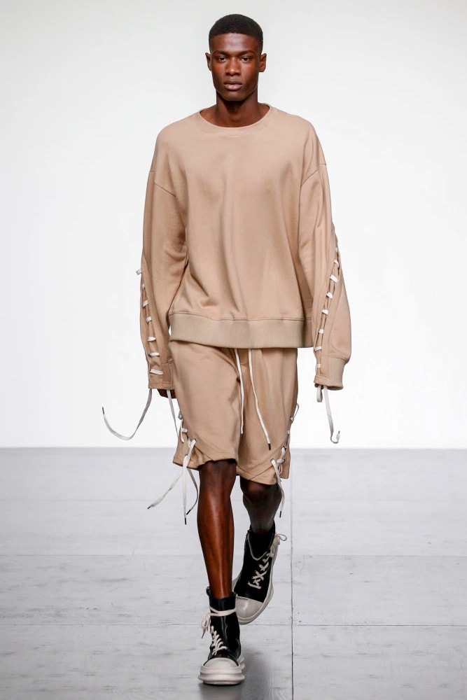 D.GNAK 2018 Spring Summer Collection London Fashion Week Men's Kang Dong Jun